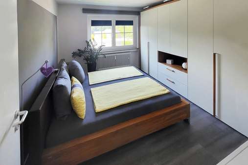 Schlafzimmer Schlafzimmer - Etagenwohnung in 94315 Straubing mit 56m² kaufen