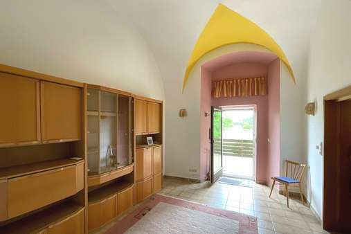 Wohnen mit Zugang zur Terrasse Wohnen mit Zugang zur Terrasse - Reihenmittelhaus in 94327 Bogen mit 128m² kaufen