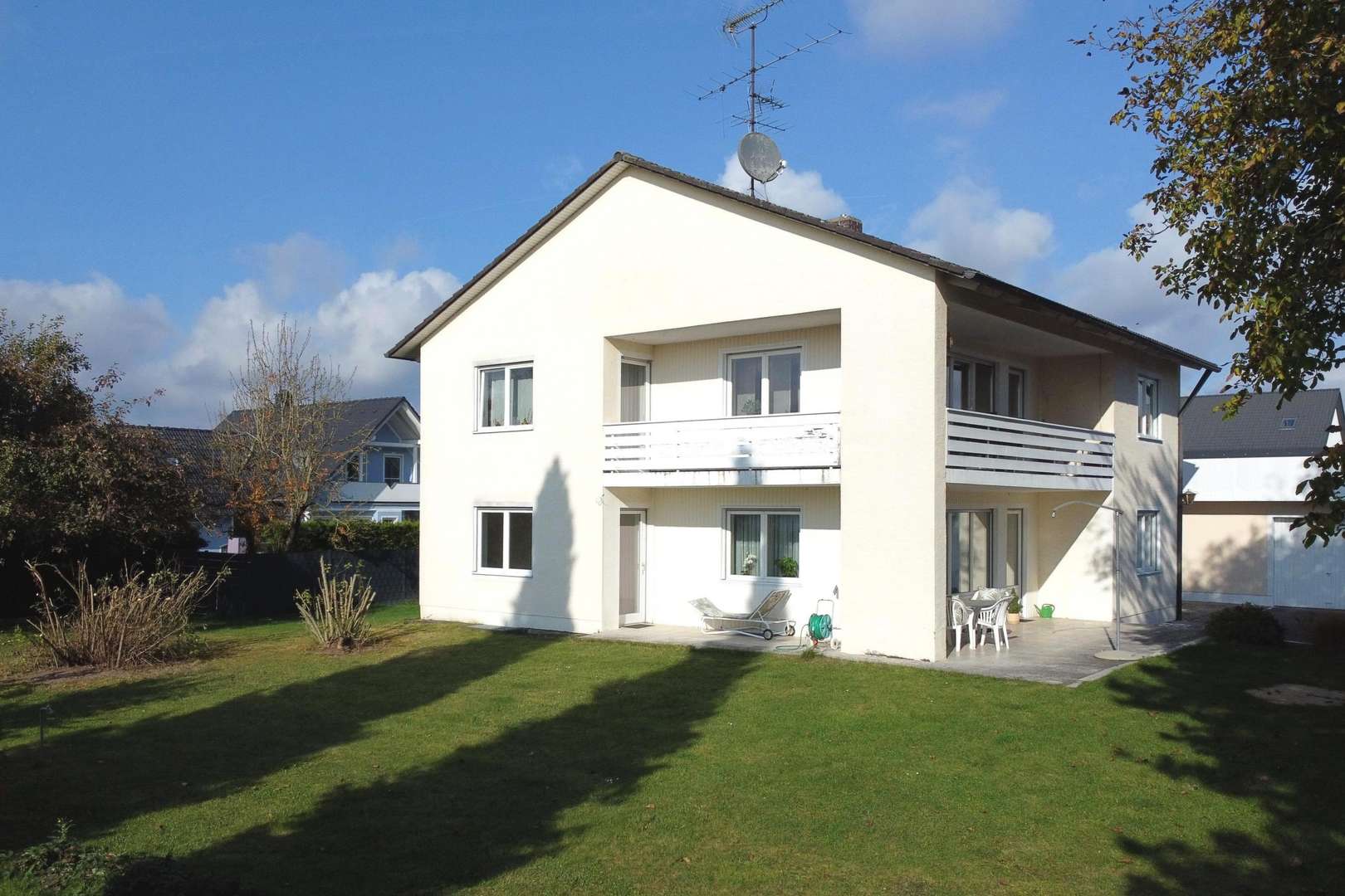 Titelfoto - Einfamilienhaus in 94437 Mamming mit 200m² kaufen