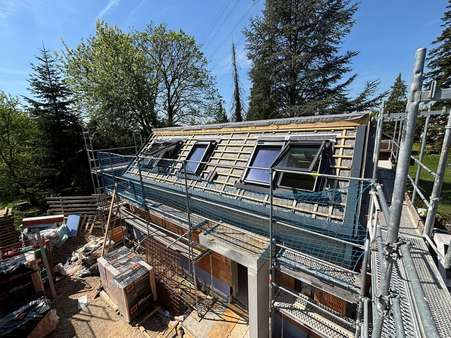 Aktueller Baufortschritt Mai 2025 - Einfamilienhaus in 81249 München mit 131m² kaufen