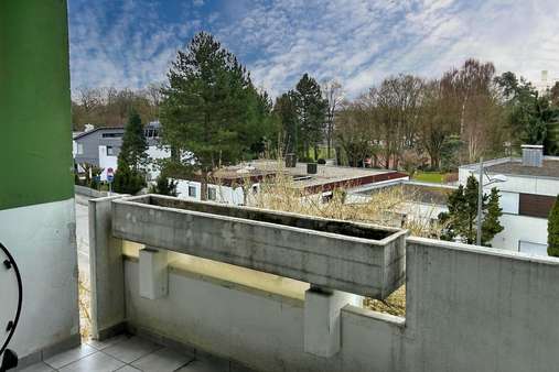 Blick vom Balkon Blick vom Balkon - Etagenwohnung in 94315 Straubing mit 48m² kaufen