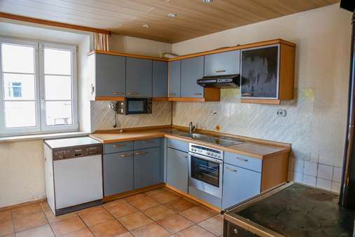 Küche mit Einbauküche und ... - Einfamilienhaus in 84130 Dingolfing mit 108m² kaufen