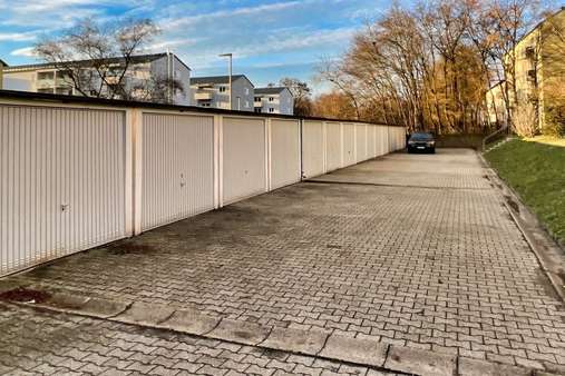 Garagenstellplätze - Etagenwohnung in 94315 Straubing mit 50m² kaufen