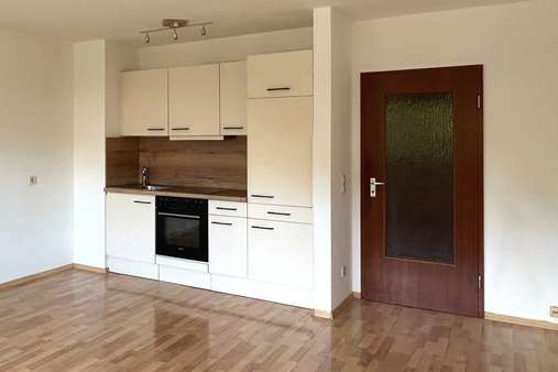 Blick auf die Küche Blick auf die Küche - Erdgeschosswohnung in 94315 Straubing mit 30m² kaufen