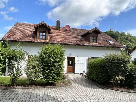 Außenansicht Außenansicht - Erdgeschosswohnung in 93167 Falkenstein mit 33m² kaufen