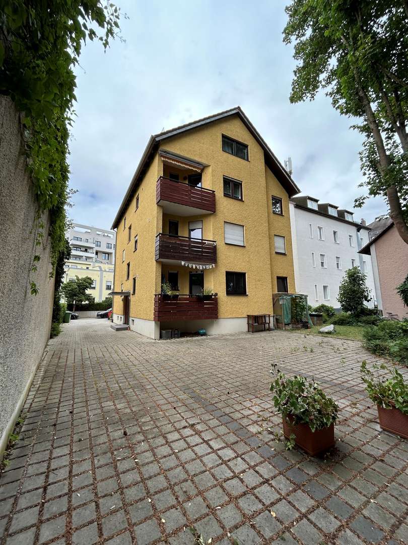 Titelbild - Etagenwohnung in 93055 Regensburg mit 35m² kaufen