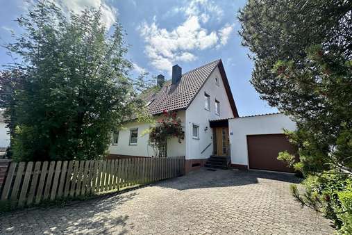 Ansicht Nord-Ost Ansicht Nord-Ost - Einfamilienhaus in 84032 Altdorf mit 149m² kaufen