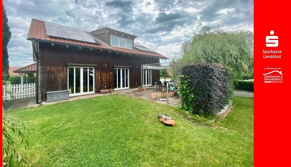 Titelbild roter Rahmen Titelbild roter Rahmen - Einfamilienhaus in 84168 Aham mit 159m² kaufen