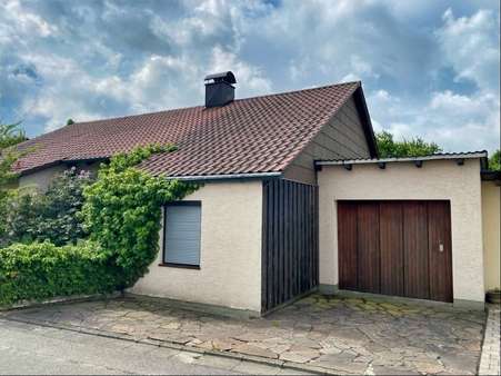 weitere Außenansicht weitere Außenansicht - Bungalow in 84085 Langquaid mit 130m² kaufen