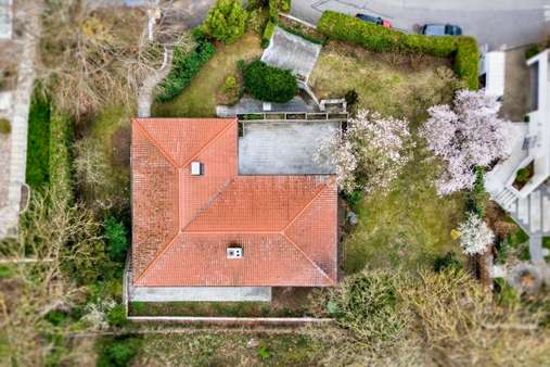Luftbild - Einfamilienhaus in 84036 Landshut mit 228m² kaufen