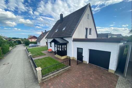 Außenansicht Außenansicht - Einfamilienhaus in 84155 Bodenkirchen mit 140m² kaufen