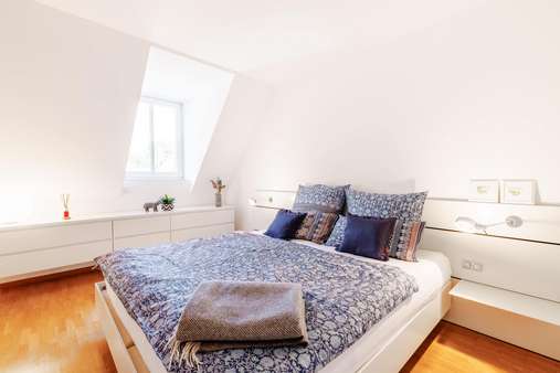 Schlafzimmer - Maisonette-Wohnung in 85221 Dachau mit 95m² kaufen