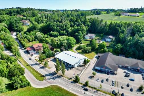 Außenansicht Außenansicht - Einkaufszentrum in 84347 Pfarrkirchen mit 1600m² kaufen