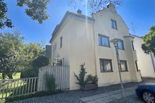 Außen - Nordostseite Außen - Nordostseite - Einfamilienhaus in 84140 Gangkofen mit 145m² kaufen