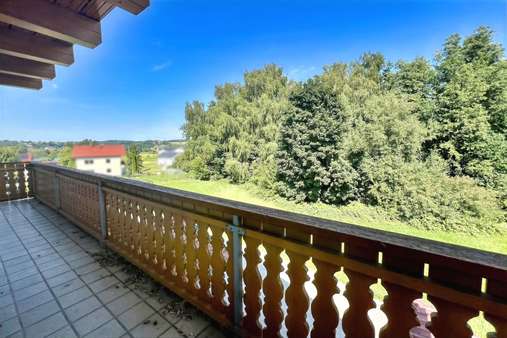 Balkon - Ostseite Balkon - Ostseite - Einfamilienhaus in 84332 Hebertsfelden mit 250m² kaufen