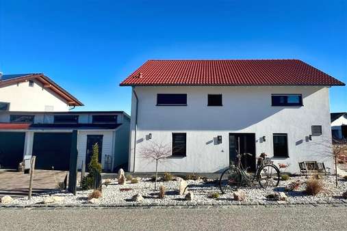 Außen - Einfamilienhaus in 84571 Reischach mit 160m² kaufen