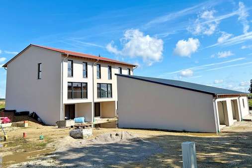 Außenansicht - Reihenmittelhaus in 84323 Massing mit 145m² kaufen