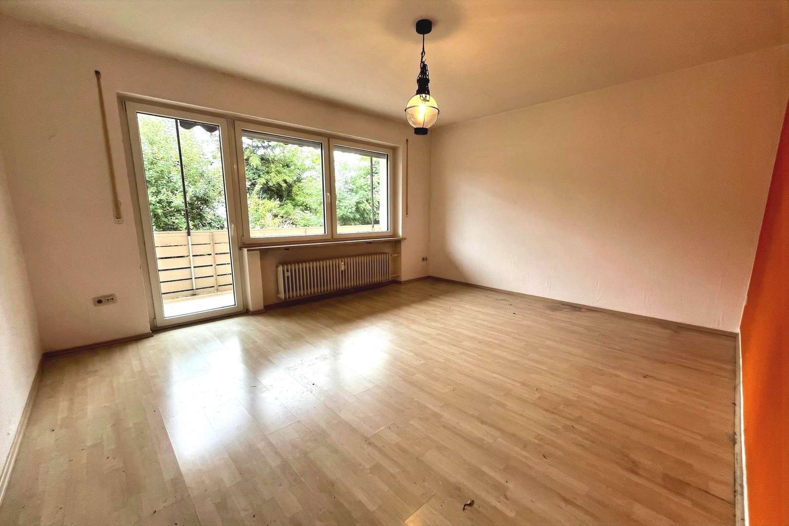 Wohnzimmer W6 - Etagenwohnung in 84524 Neuötting mit 127m² kaufen