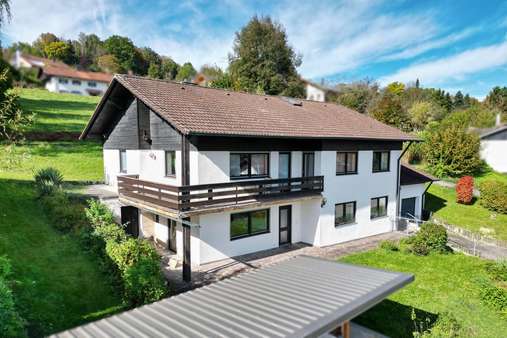 Außenansicht - Einfamilienhaus in 84347 Pfarrkirchen mit 195m² kaufen