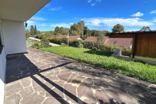 Aussicht Terrasse - Einfamilienhaus in 84347 Pfarrkirchen mit 195m² kaufen