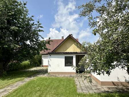 Ansicht Anbau - Einfamilienhaus in 93057 Regensburg mit 90m² kaufen