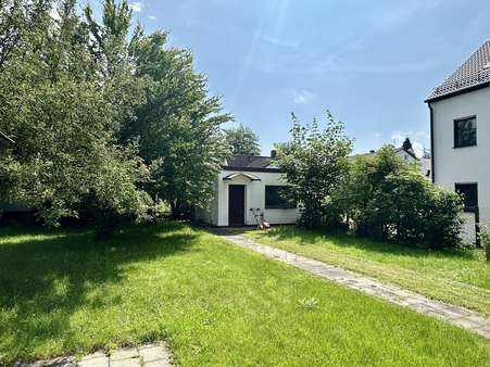 Schönes Grundstück - Einfamilienhaus in 93057 Regensburg mit 90m² kaufen