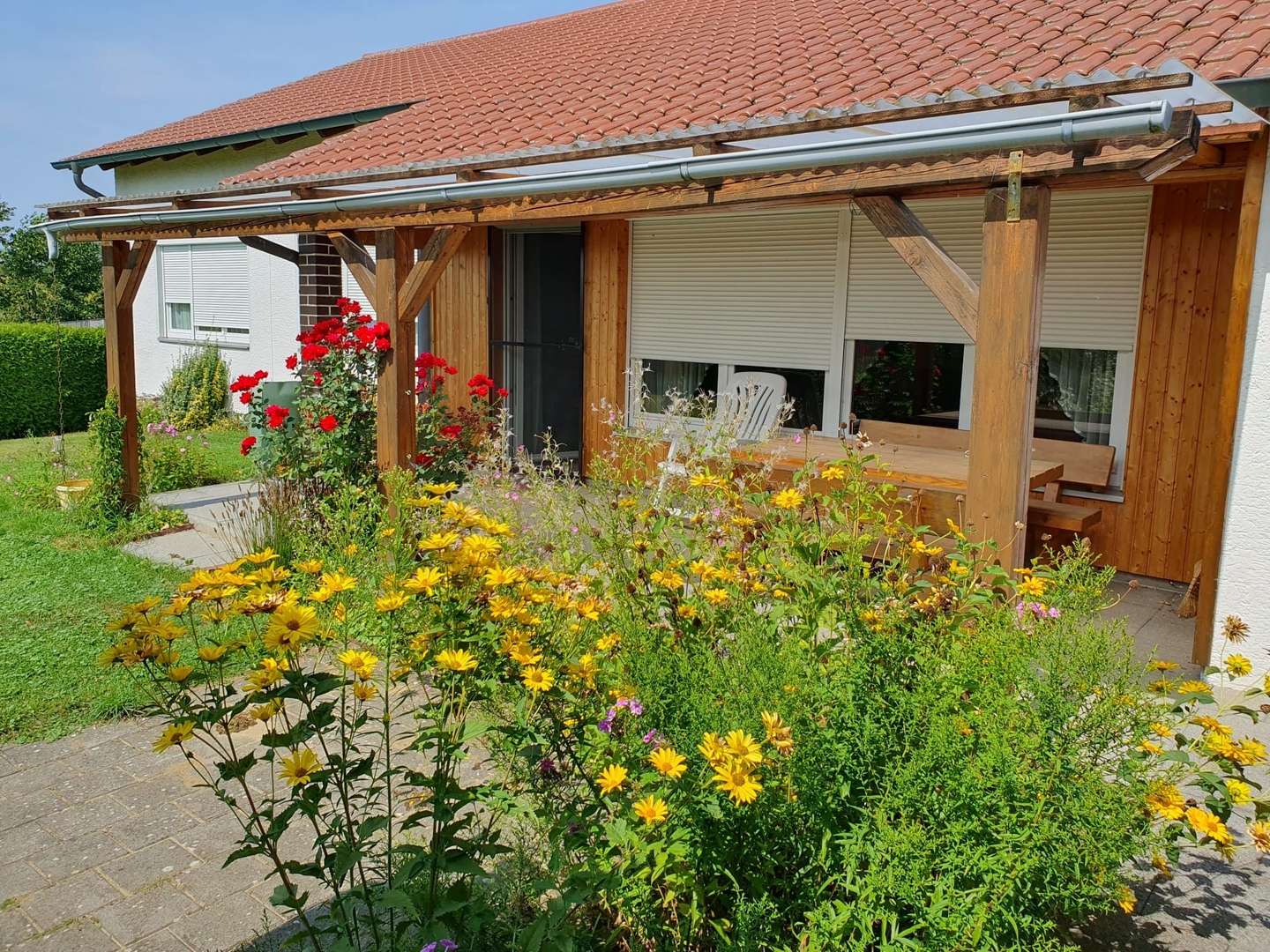 Blick zum Haus - Bungalow in 84069 Schierling mit 125m² kaufen