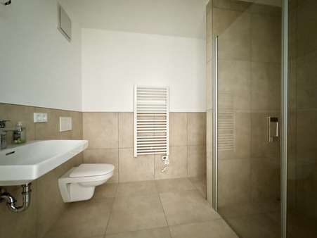 Bad - Erdgeschosswohnung in 93059 Regensburg mit 88m² kaufen