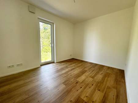 Kind Kind - Etagenwohnung in 93059 Regensburg mit 83m² kaufen