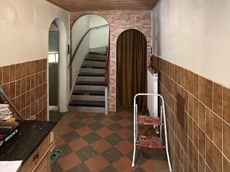 Flur Erdgeschoß Flur Erdgeschoß - Einfamilienhaus in 93164 Laaber mit 125m² kaufen