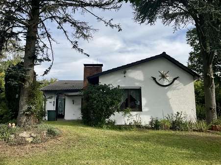 Ansicht Süden - Einfamilienhaus in 93173 Wenzenbach mit 135m² kaufen