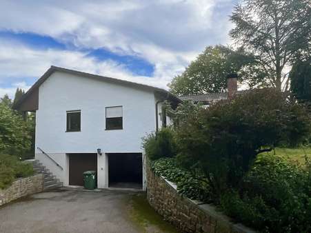 Garagen - Einfamilienhaus in 93173 Wenzenbach mit 135m² kaufen