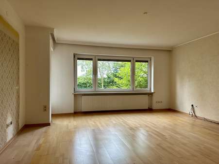 Zimmer - Erdgeschosswohnung in 93197 Zeitlarn mit 121m² kaufen