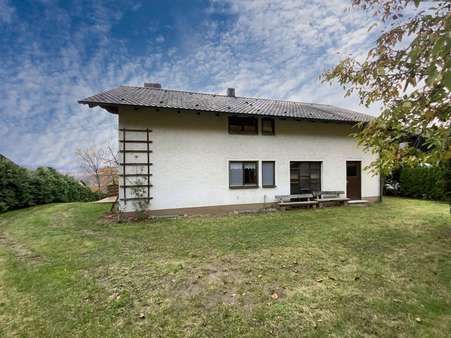 Rückansicht - Einfamilienhaus in 92533 Wernberg-Köblitz mit 185m² kaufen