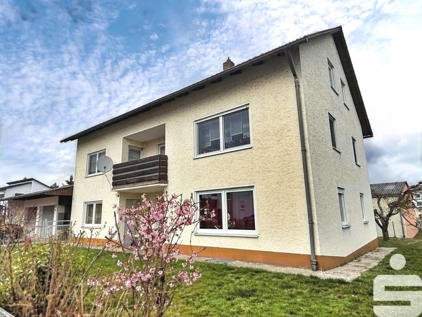 Wohnhausansicht - Mehrfamilienhaus in 92533 Wernberg-Köblitz mit 255m² kaufen