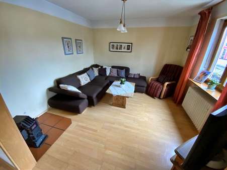 Zimmer hinter Wohnküche EG - Zweifamilienhaus in 93158 Teublitz mit 246m² kaufen