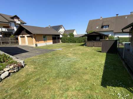 Doppelgarage mit Hütte Doppelgarage mit Hütte - Einfamilienhaus in 93142 Maxhütte-Haidhof mit 90m² kaufen