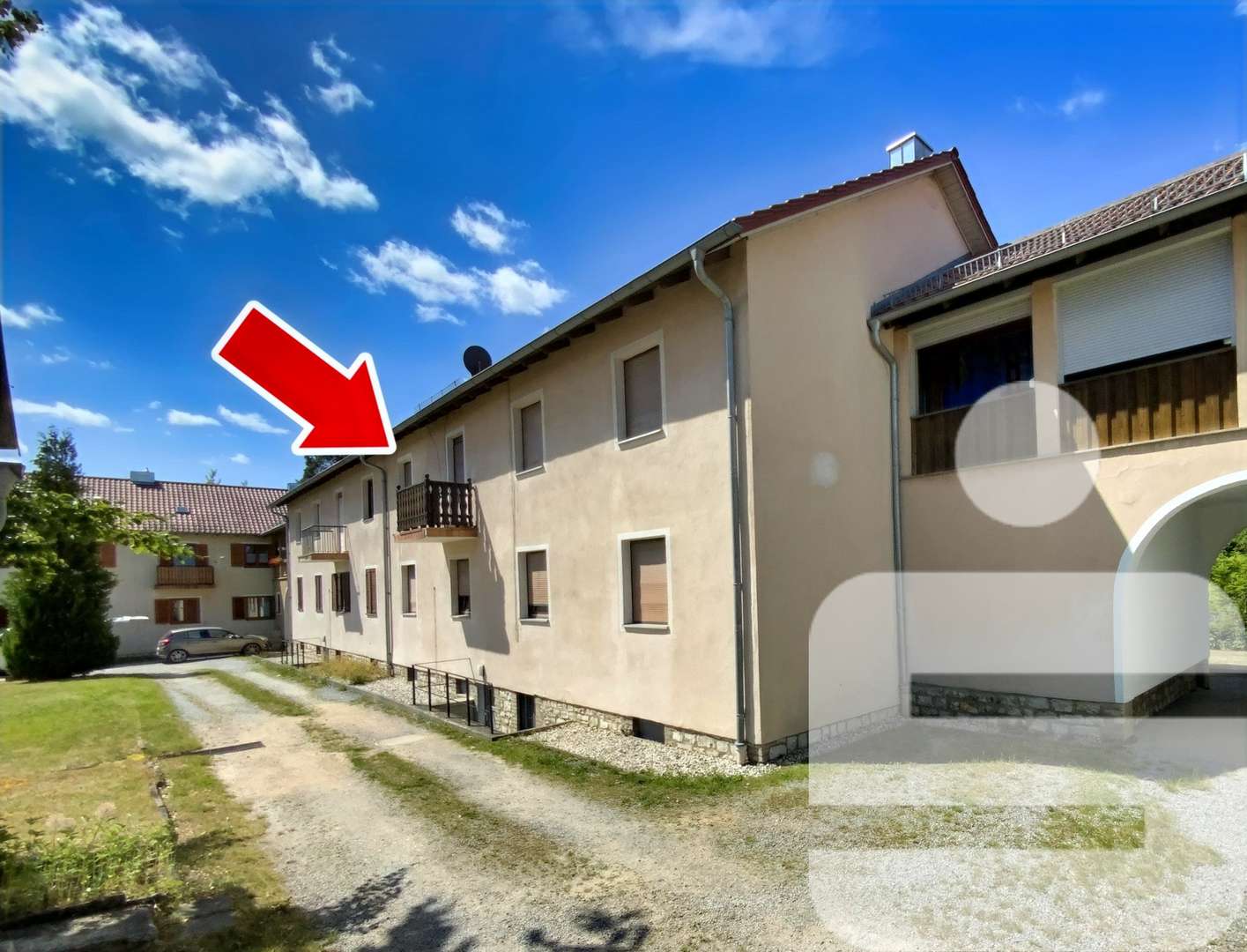 Außenansicht Außenansicht - Etagenwohnung in 93142 Maxhütte-Haidhof mit 53m² kaufen
