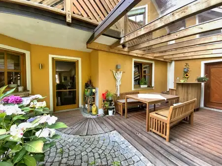 Wohnhaus mit hochwertiger Ausstattung!