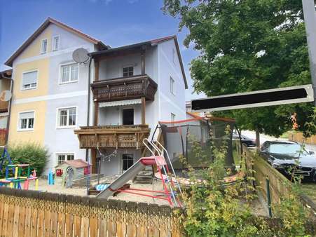Ansicht mit Garten Ansicht mit Garten - Doppelhaushälfte in 92439 Bodenwöhr mit 157m² kaufen