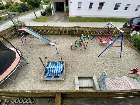 Garten/Spielplatz Garten/Spielplatz - Doppelhaushälfte in 92439 Bodenwöhr mit 157m² kaufen