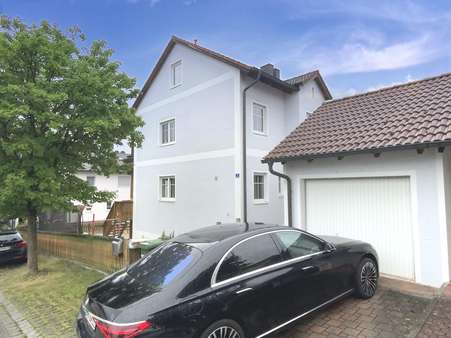 Haus mit Garage Haus mit Garage - Doppelhaushälfte in 92439 Bodenwöhr mit 157m² kaufen