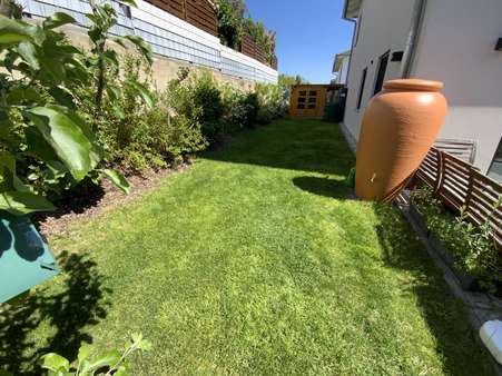 Garten mit Holzhütte - Einfamilienhaus in 93142 Maxhütte-Haidhof mit 125m² kaufen
