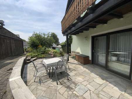 Terrasse - Zweifamilienhaus in 92539 Schönsee mit 260m² kaufen