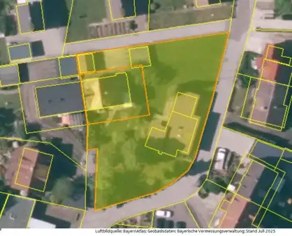 Interessante Chance! Ca. 1700 m² im Wackersdorfer Ortskern