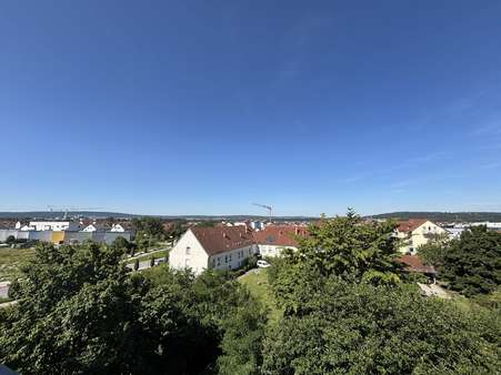 Ausblick - Etagenwohnung in 92421 Schwandorf mit 83m² kaufen