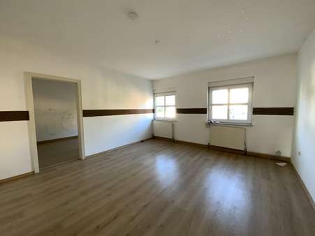 Zimmer Zimmer - Sonstige in 93133 Burglengenfeld mit 110m² kaufen
