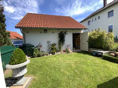 Garage - Erdgeschosswohnung in 92526 Oberviechtach mit 93m² kaufen