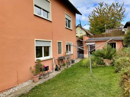 Garten / Zugang Garage Garten / Zugang Garage - Zweifamilienhaus in 92421 Schwandorf mit 140m² kaufen