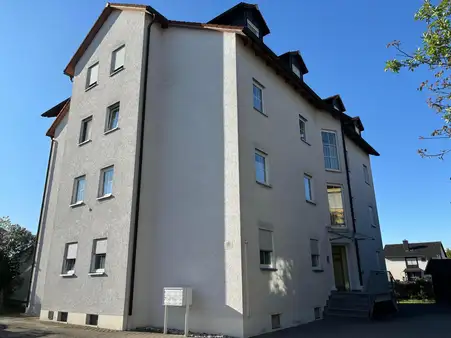 Gemütliche Wohnung mit Balkon in zentraler Lage!